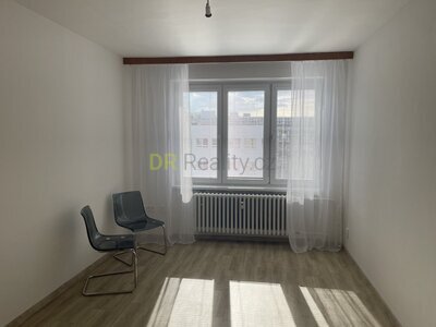 Pronájem bytu 1+1, 44 m2  s lodžií, 3 m2