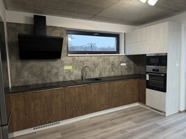 Pronájem domu 4+kk s terasou a zahradou